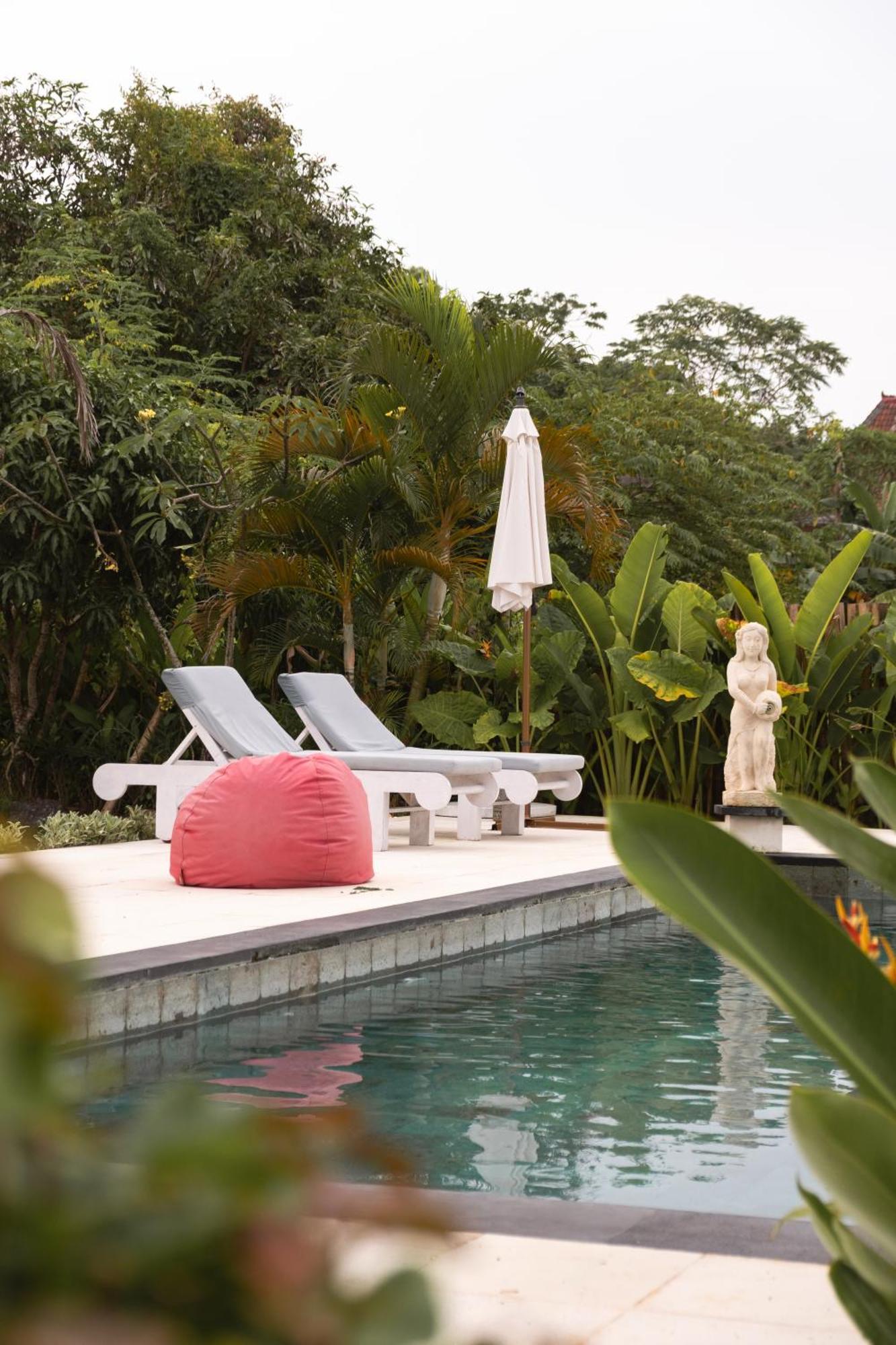Hotel Sukacita Hill Uluwatu Esterno foto
