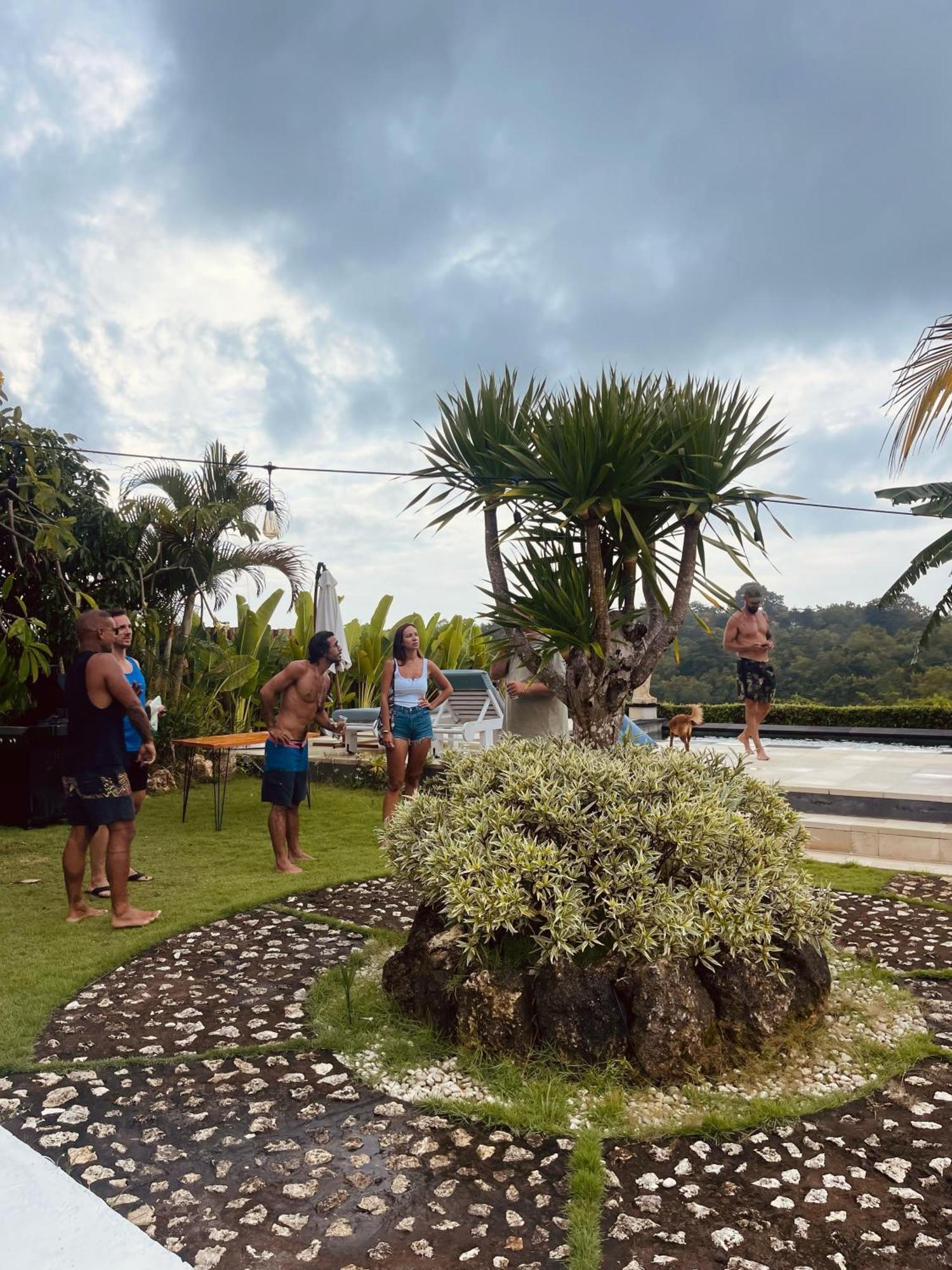 Hotel Sukacita Hill Uluwatu Esterno foto
